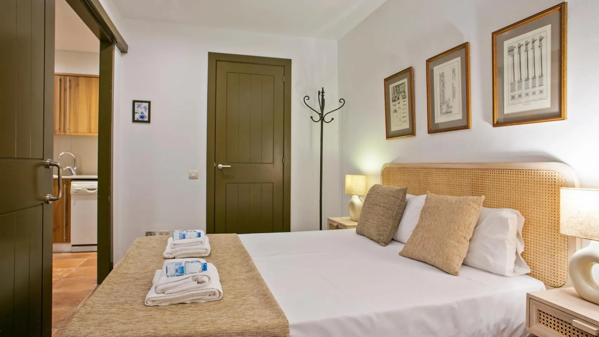 Apartament Alcam Dali Barcelona