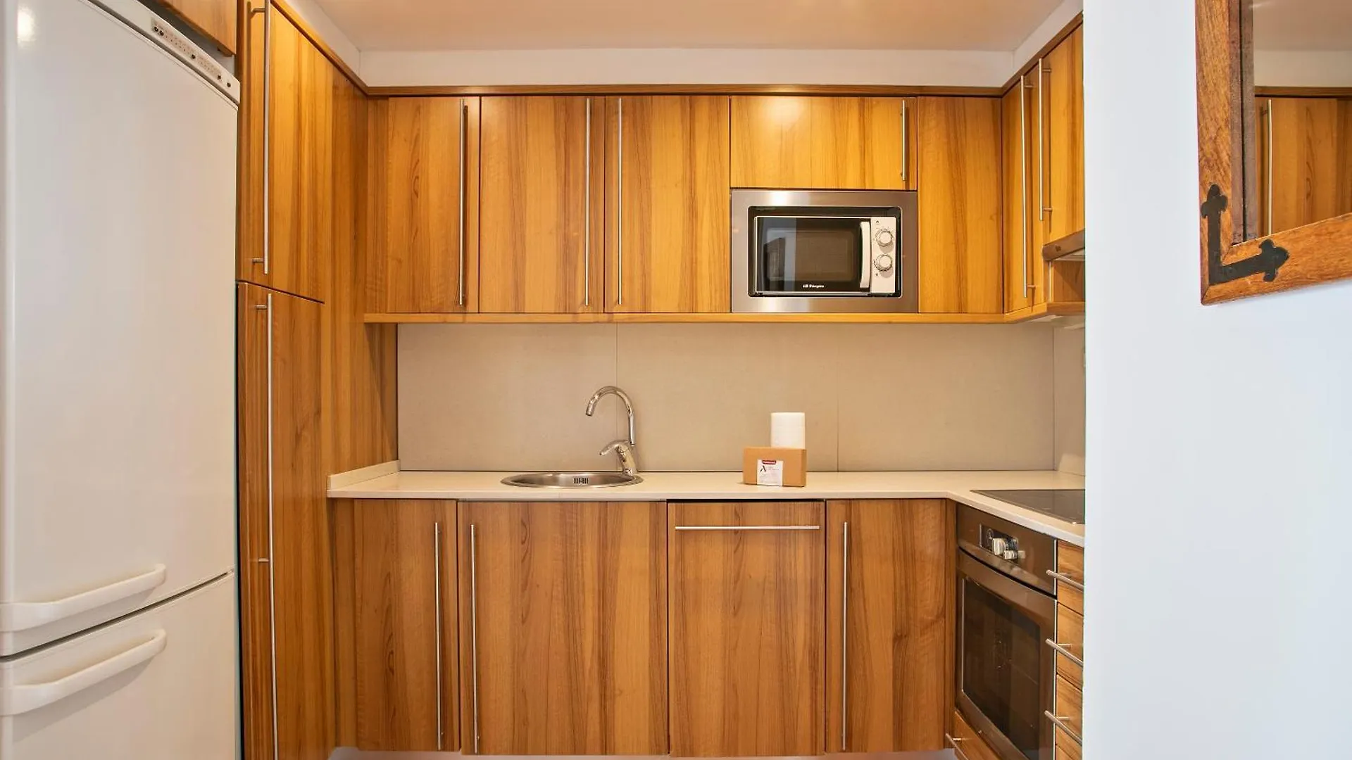 Apartament Alcam Dali Barcelona 0*,